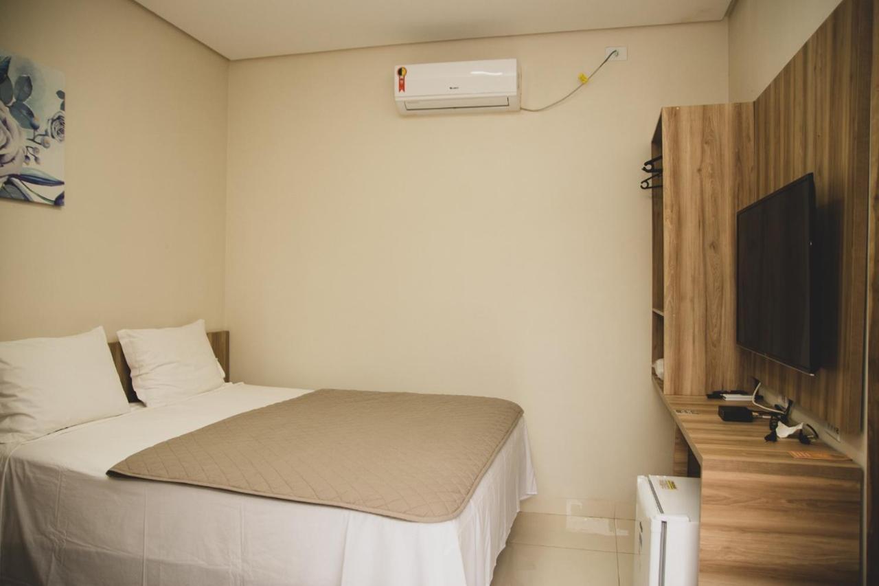 Hotel Pousada Das Rosas Carolina  Bagian luar foto